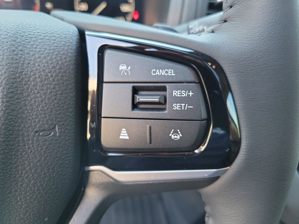 Used 2026 Silver Metallic Honda Touring image 32