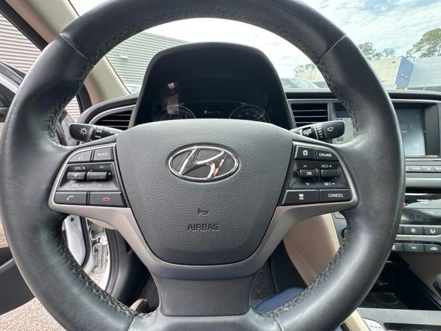 2017 Hyundai Elantra Limited - Photo 20