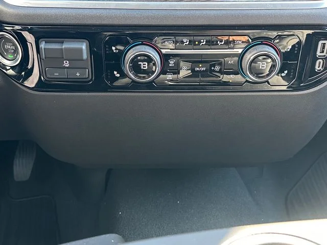 2025 Chevrolet Silverado 1500 RST - Photo 25