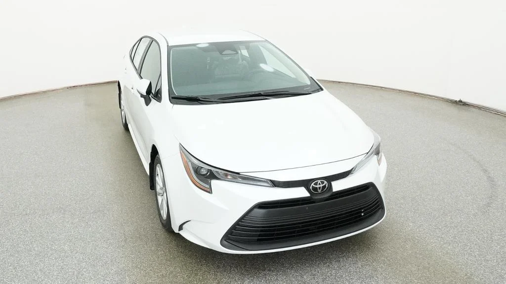 New 2027 Wind Chill Pearl Toyota LE image 8