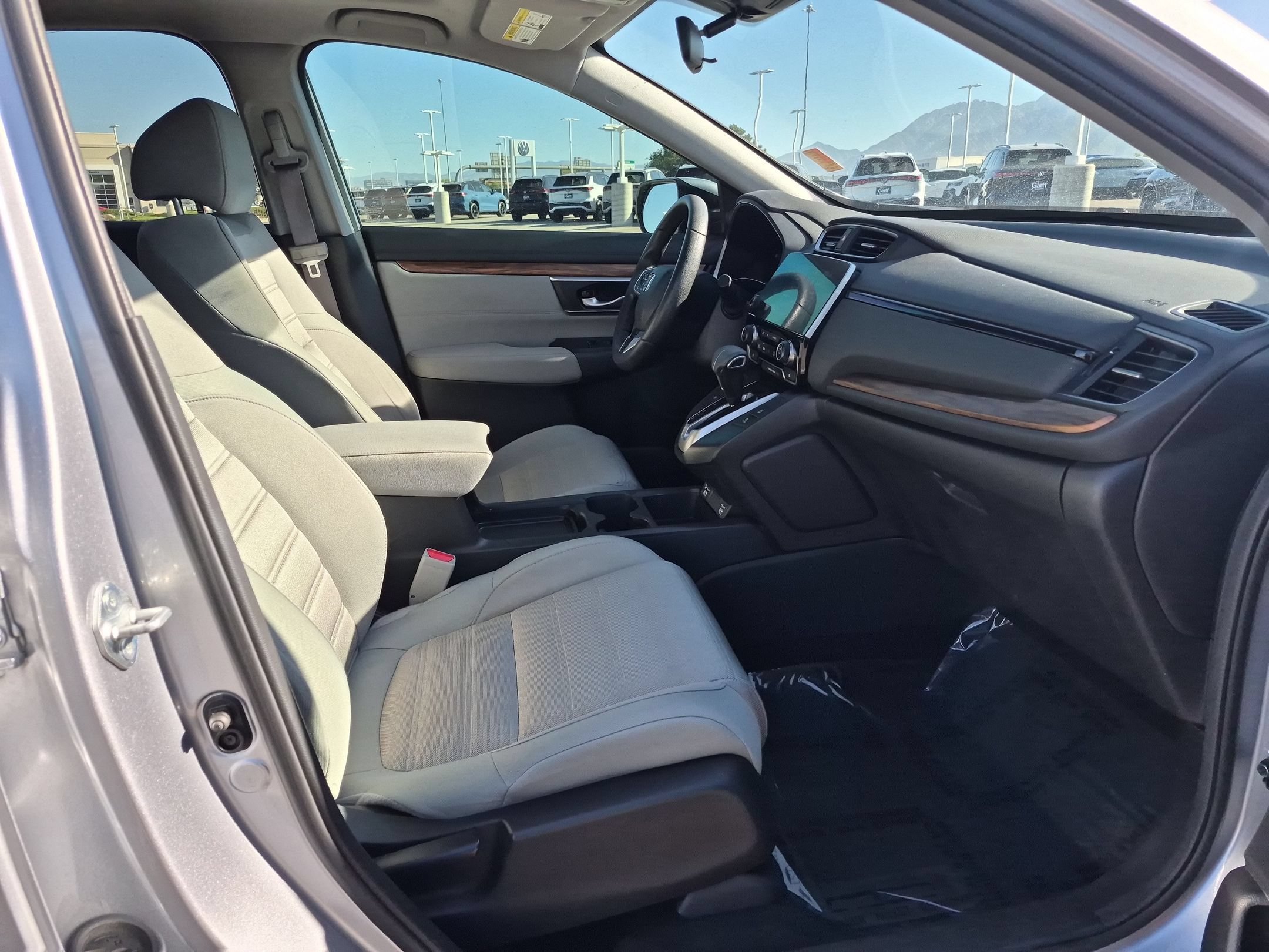 Used 2021 Silver Honda EX image 31