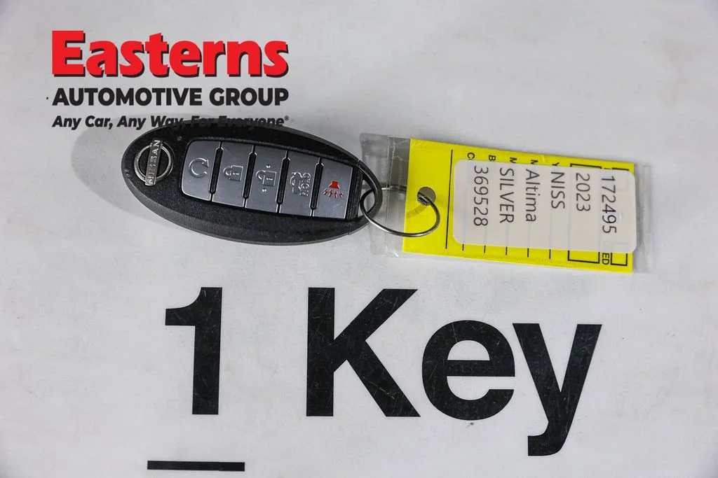 Used 2023 Silver Nissan 2.5 S image 24
