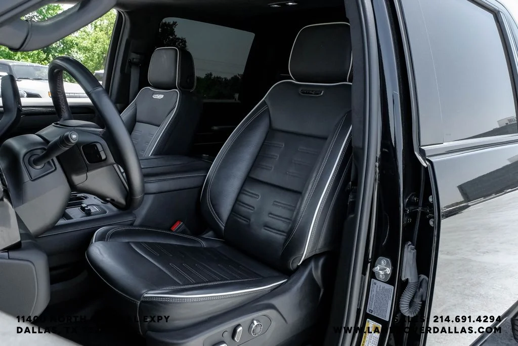 Used 2024 Onyx Black GMC AT4X image 31