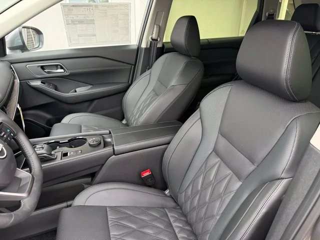 New 2026 Gun Metallic Nissan Platinum image 9