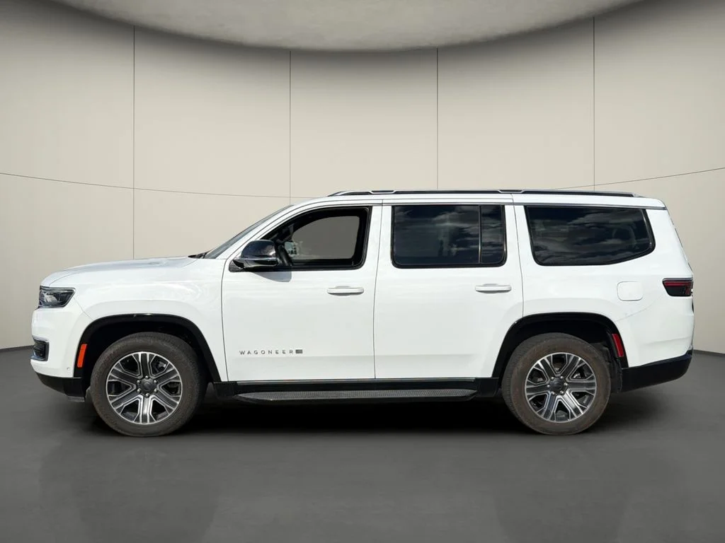 Used 2024 White Jeep Series II image 4