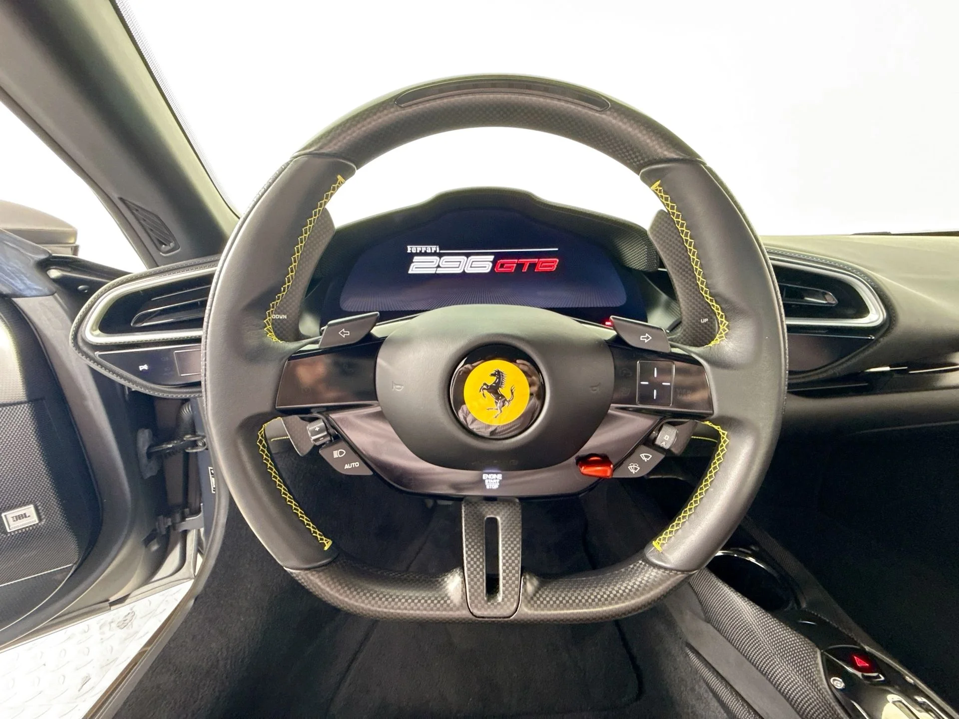 Certified Used 2022 Grigio Silverstone Opaco Ferrari Base image 10