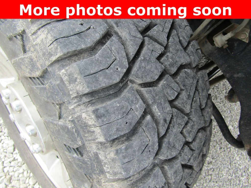 Used 2015 Oxford White Ford XLT image 10