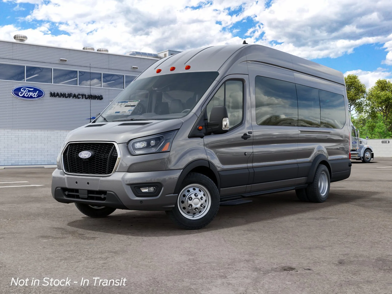 New 2027 Carbonized Gray Metallic Ford XLT image 4