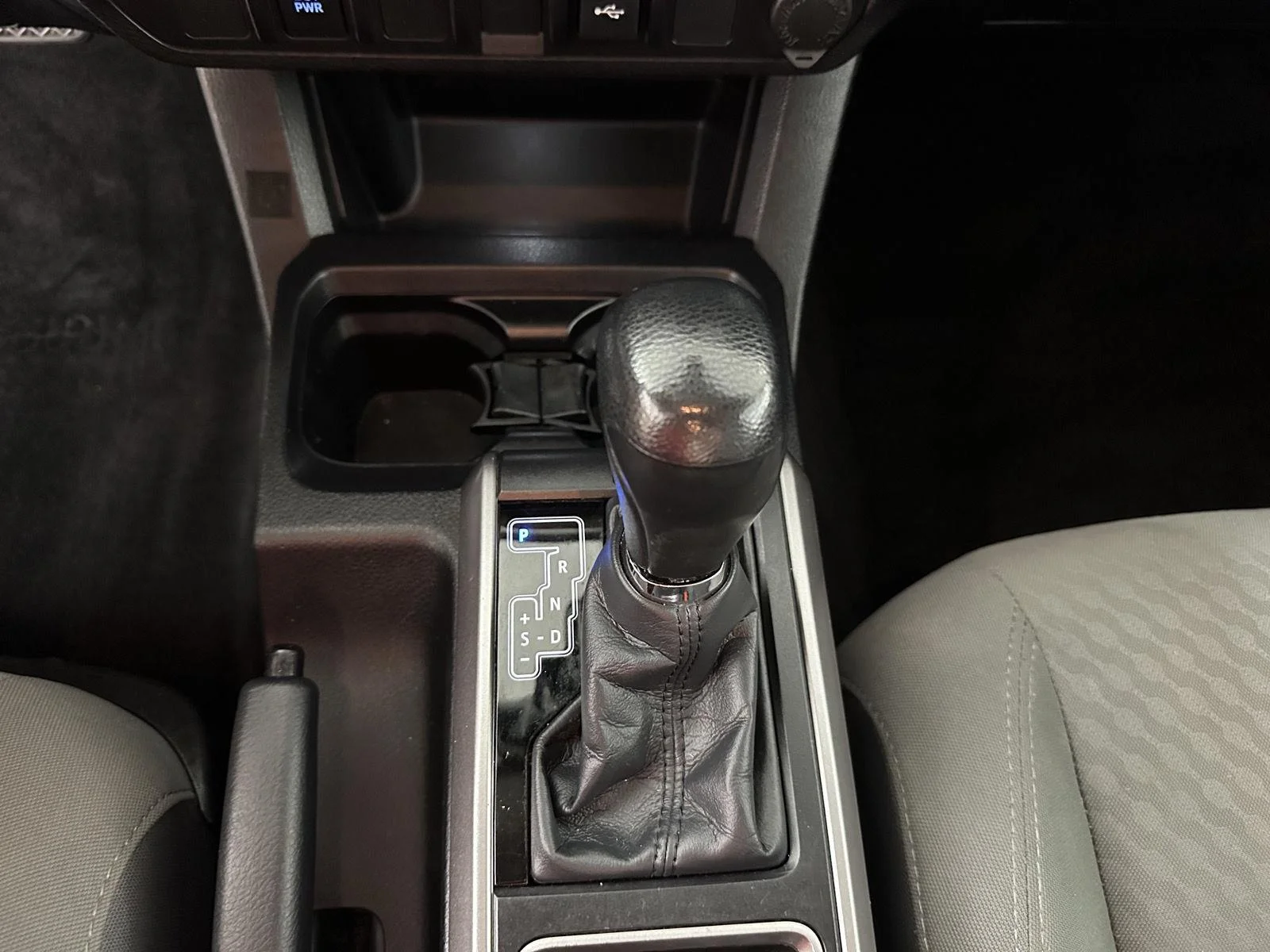 Used 2021 Magnetic Gray Metallic Toyota SR5 image 30