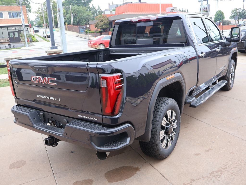 2026 GMC Sierra 2500HD Denali - Photo 6