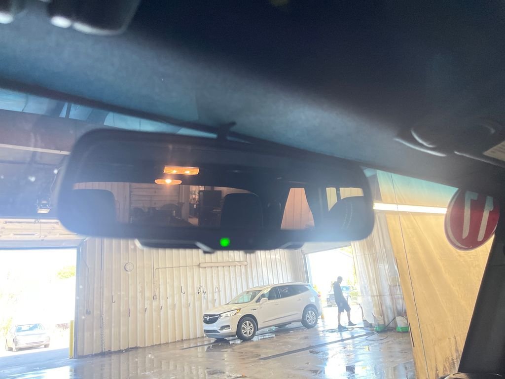 Used 2017 Green Jeep Unlimited Sahara image 24