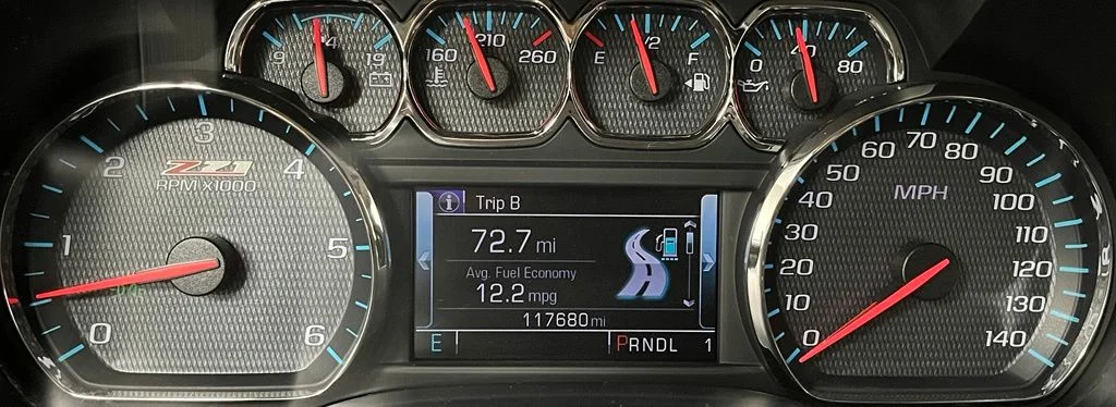 Used 2018 White Chevrolet LTZ image 27