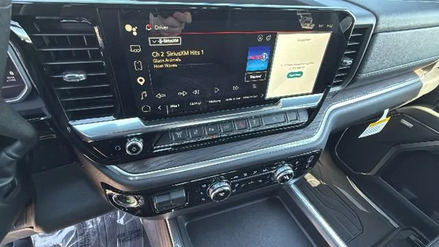 2026 GMC Sierra 2500HD SLT - Photo 15
