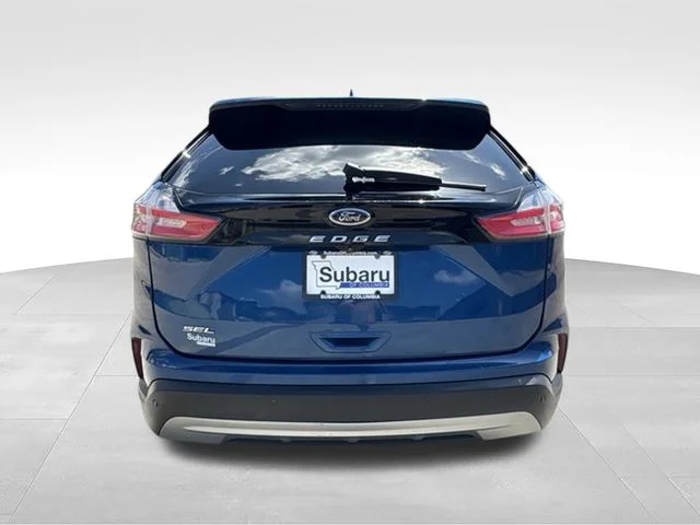 Used 2021 Blue Ford SEL image 6
