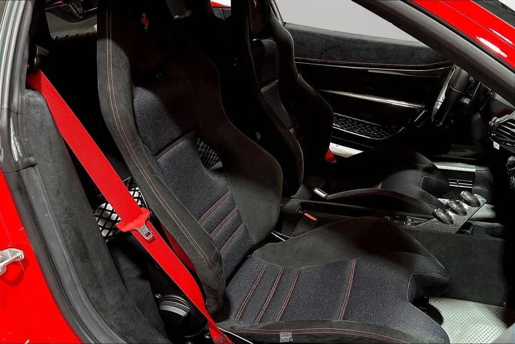Certified Used 2015 Rosso Scuderia Ferrari Speciale image 23