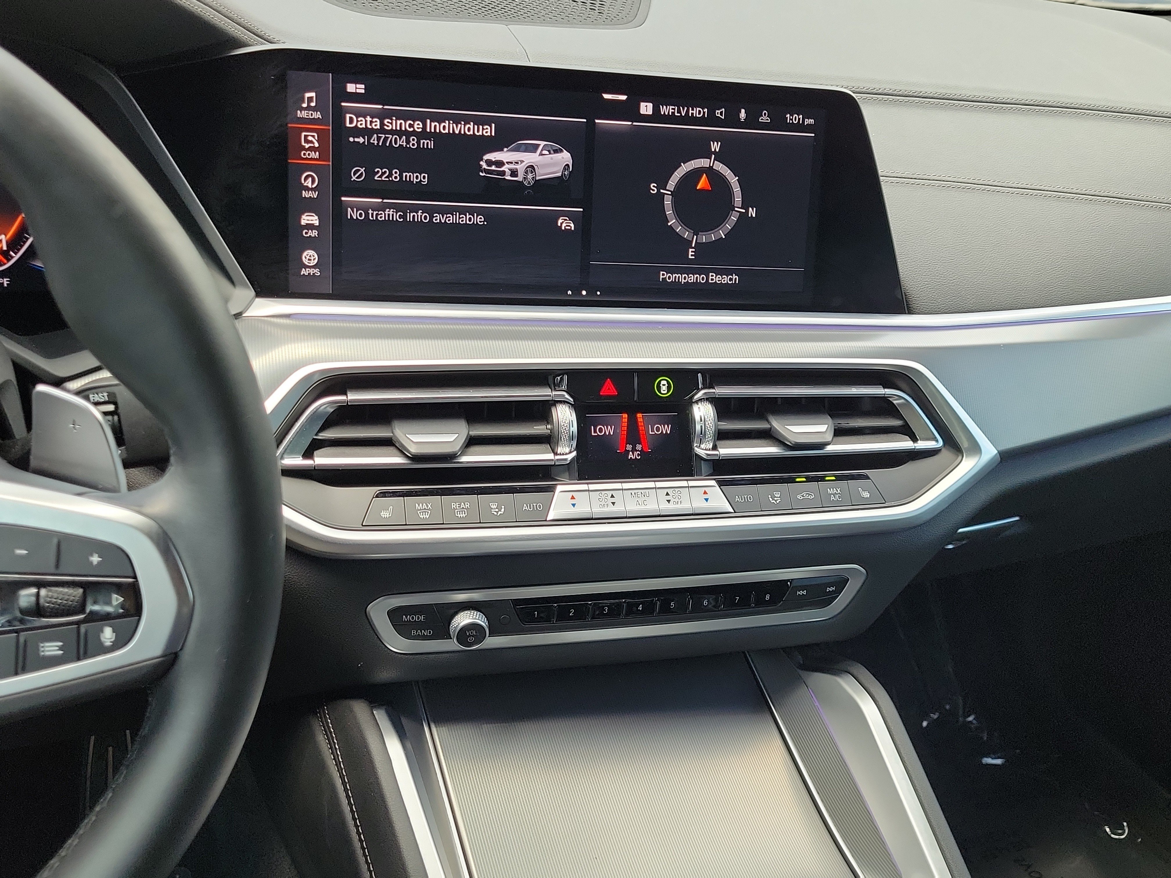Used 2023 Alpine White BMW xDrive40i image 21