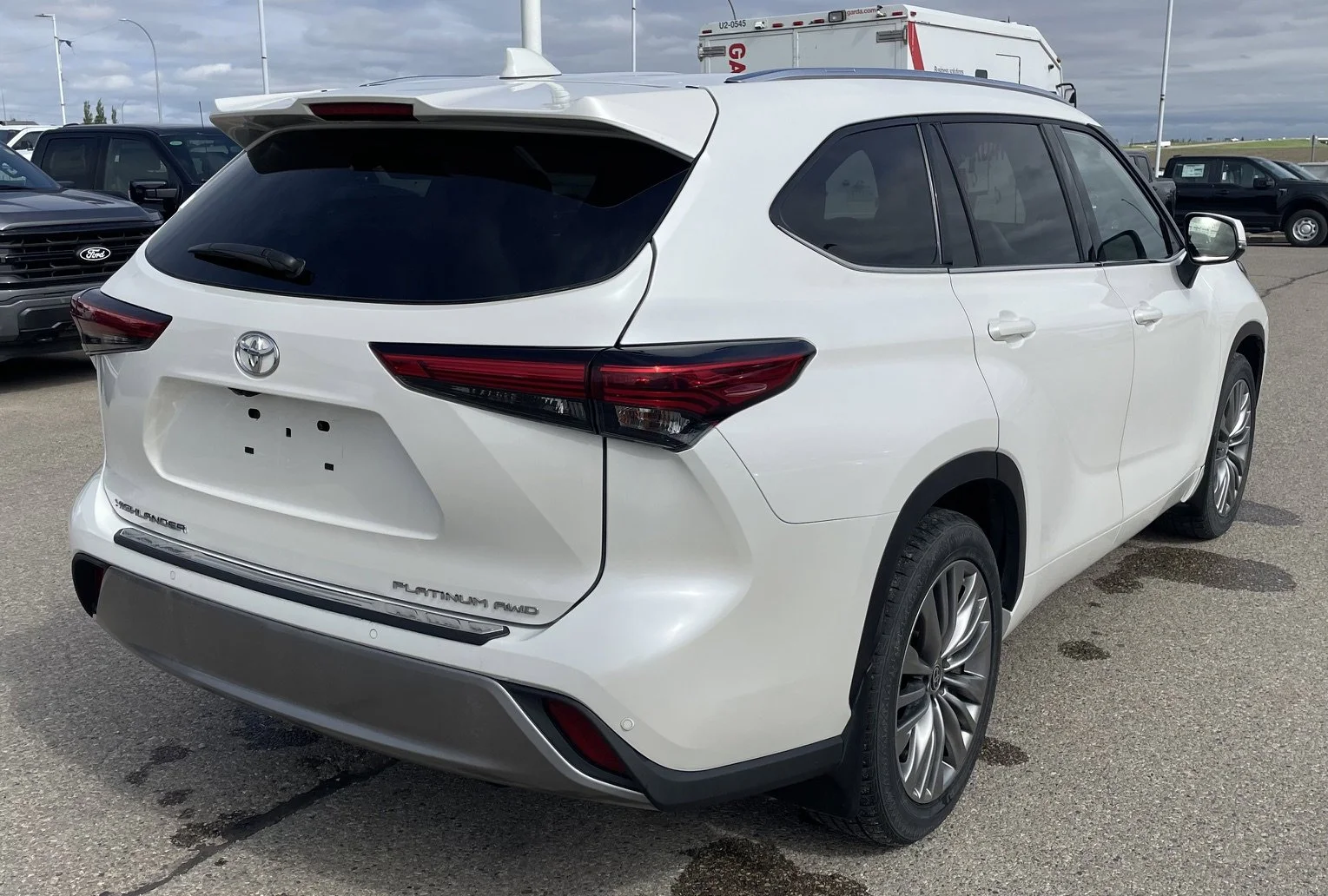 Used 2021 White Toyota LIMITED AWD **New Arrival** image 5