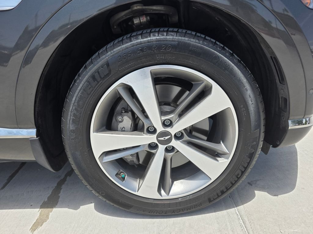 Used 2024 Gray Genesis 2.5T image 9