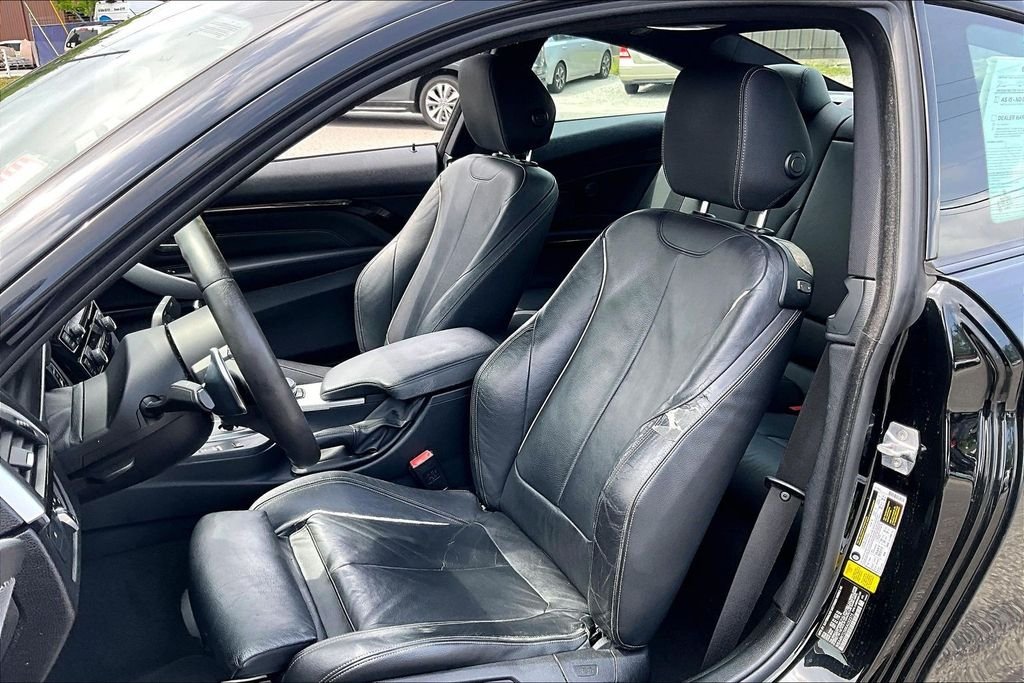 Used 2019 Black BMW 440i image 17