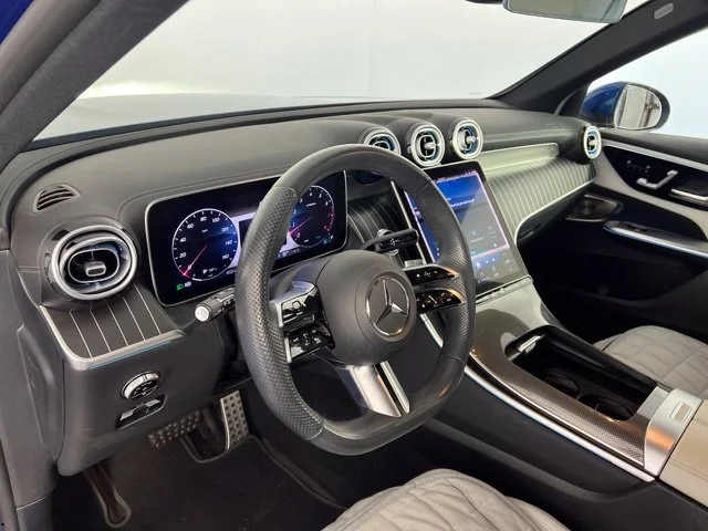 Used 2023 Blue Mercedes-Benz GLC 300 image 11