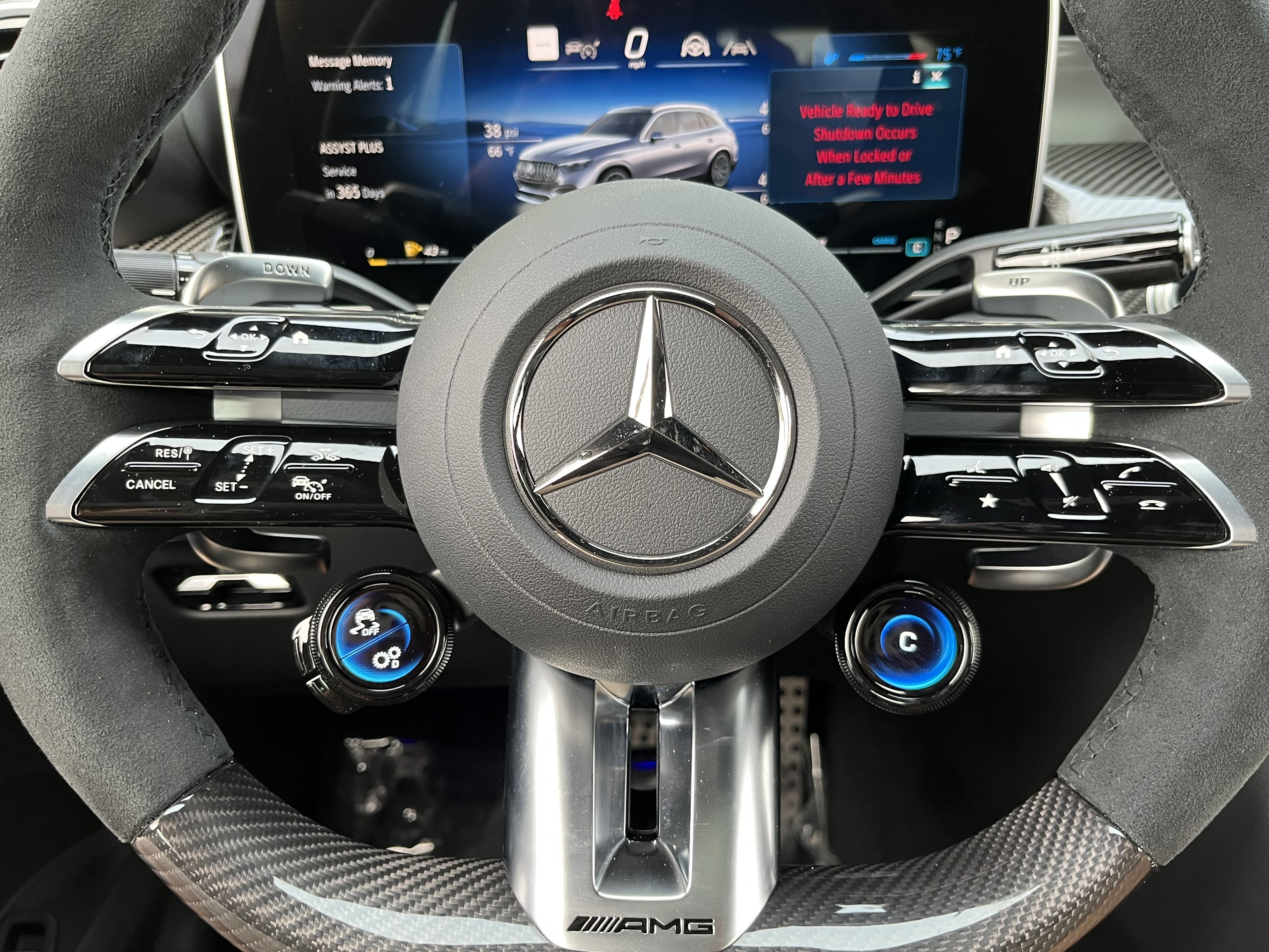 New 2026 MANUFAKTUR Alpine Grey Mercedes-Benz AMG® GLC 43 image 24