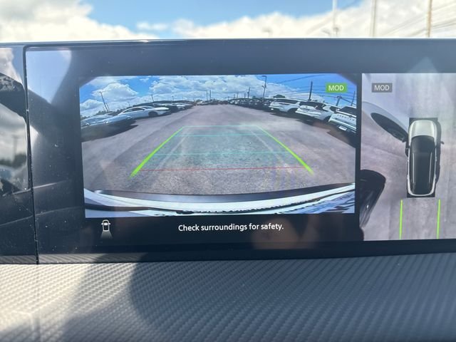 New 2026 White Nissan SR image 21
