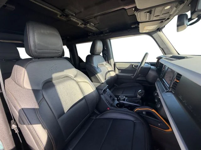 Used 2023 Blue Ford Badlands image 16