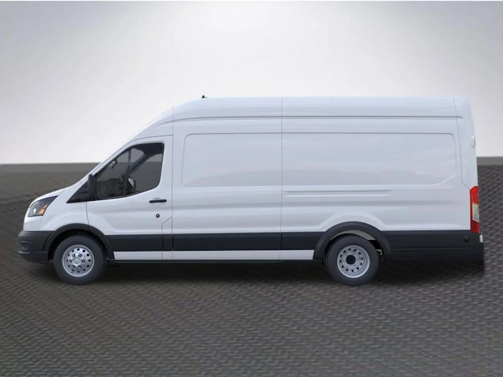 New 2026 White Ford Base image 3