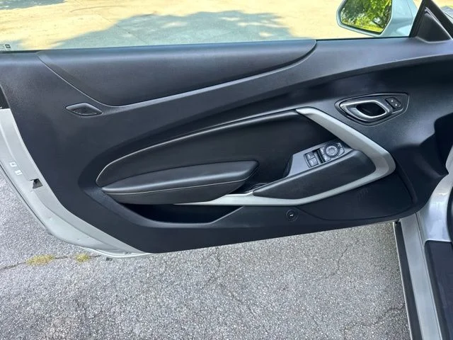 Used 2017 Silver Chevrolet SS image 13