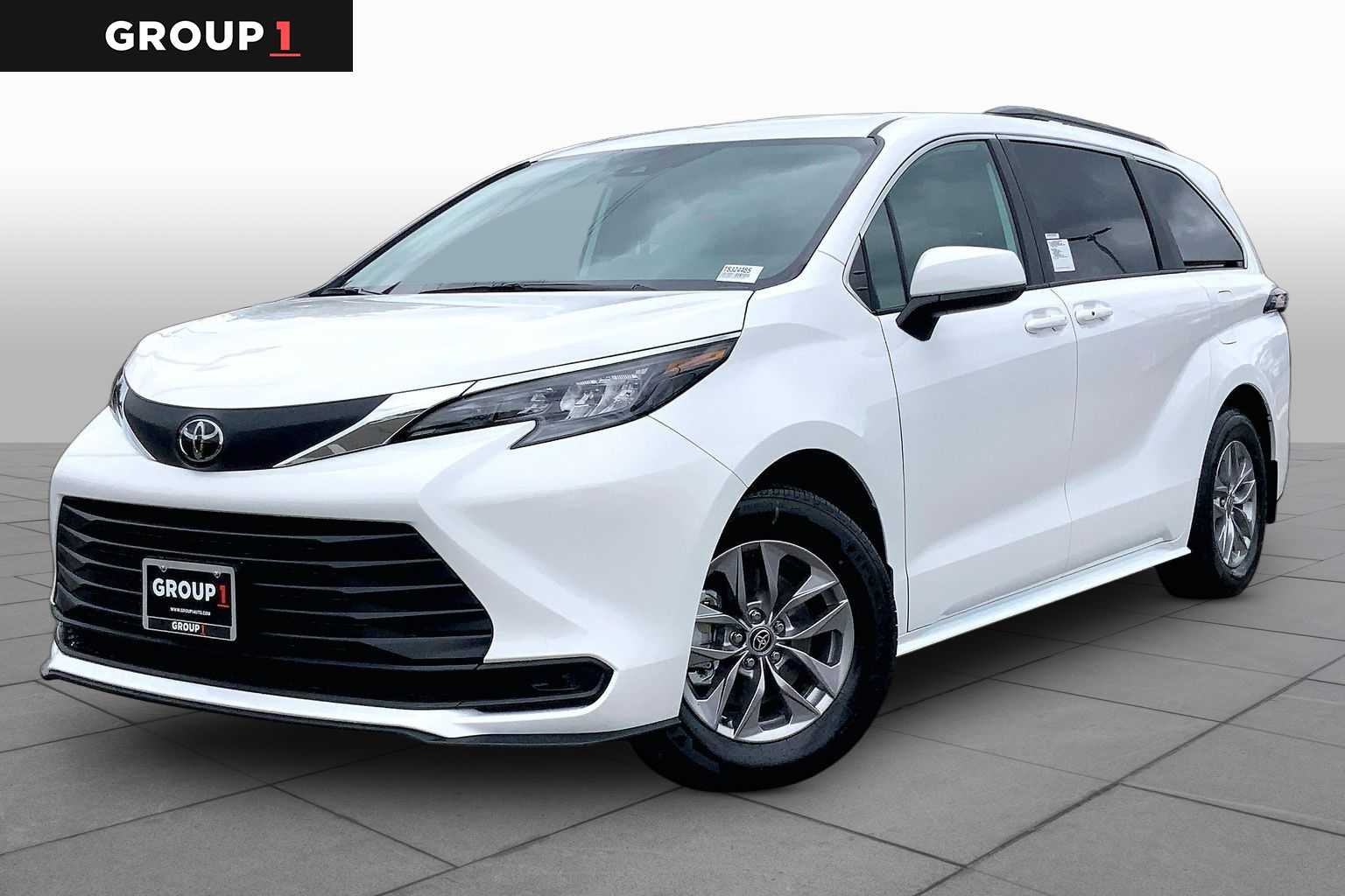 2026 Toyota Sienna LE