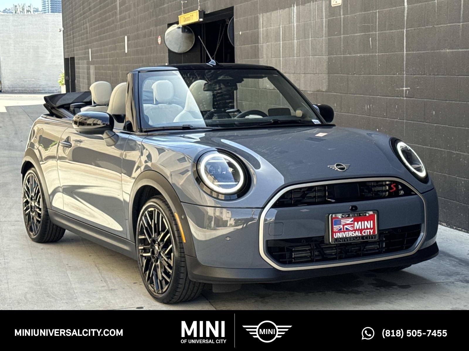 2025 MINI Convertible Cooper S's photo