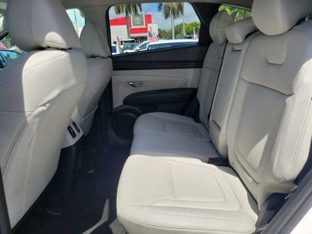 Certified Used 2025 White Hyundai SEL Convenience image 8