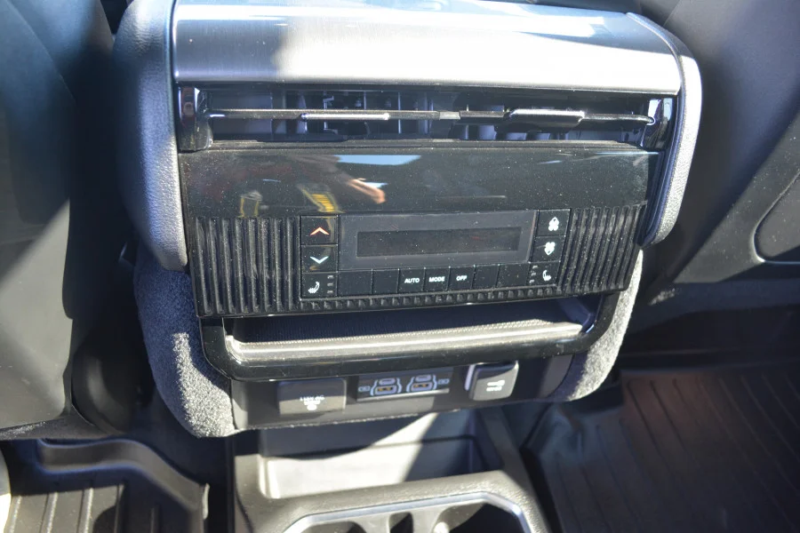 New 2022 Velvet Red Pearl Jeep Series III   -3M Protection, Floor Mats image 13