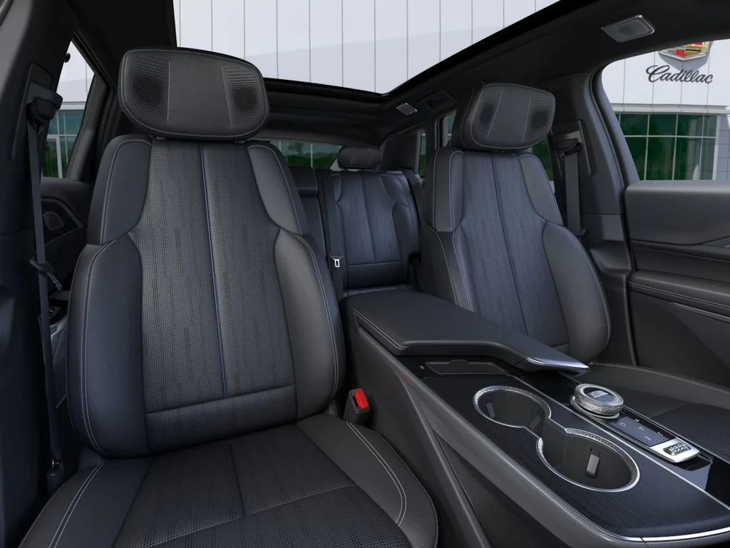 2026 Cadillac LYRIQ V - Photo 16