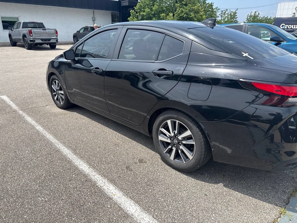Used 2021 Black Nissan SV Xtronic CVT image 7