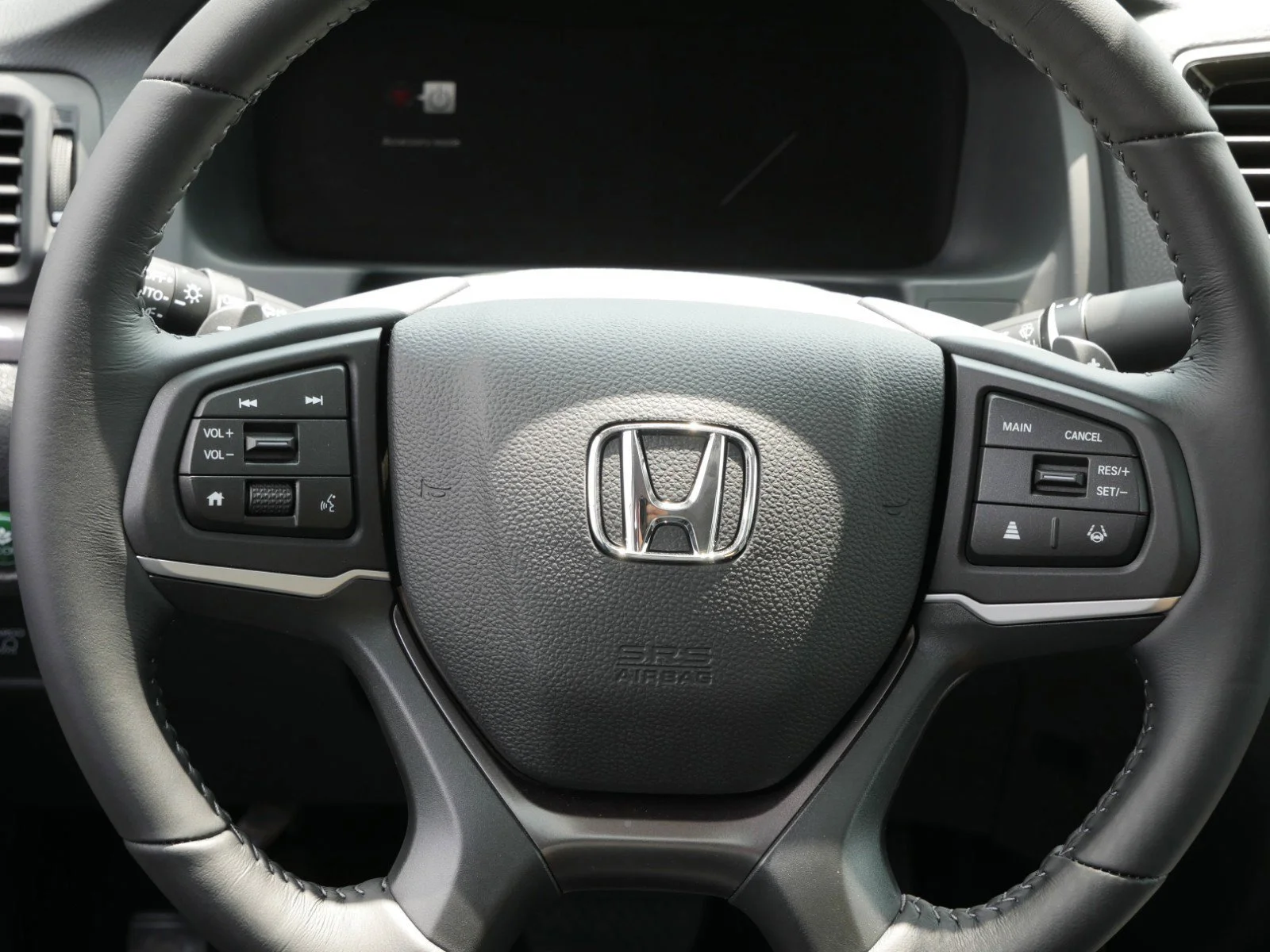 New 2026 Sonic Gray Pearl Honda RTL image 5