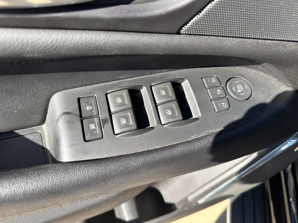 Used 2018 BLACK RAVEN Cadillac Luxury image 8