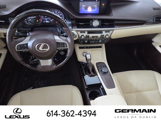 Used 2017 White Lexus 350 image 16