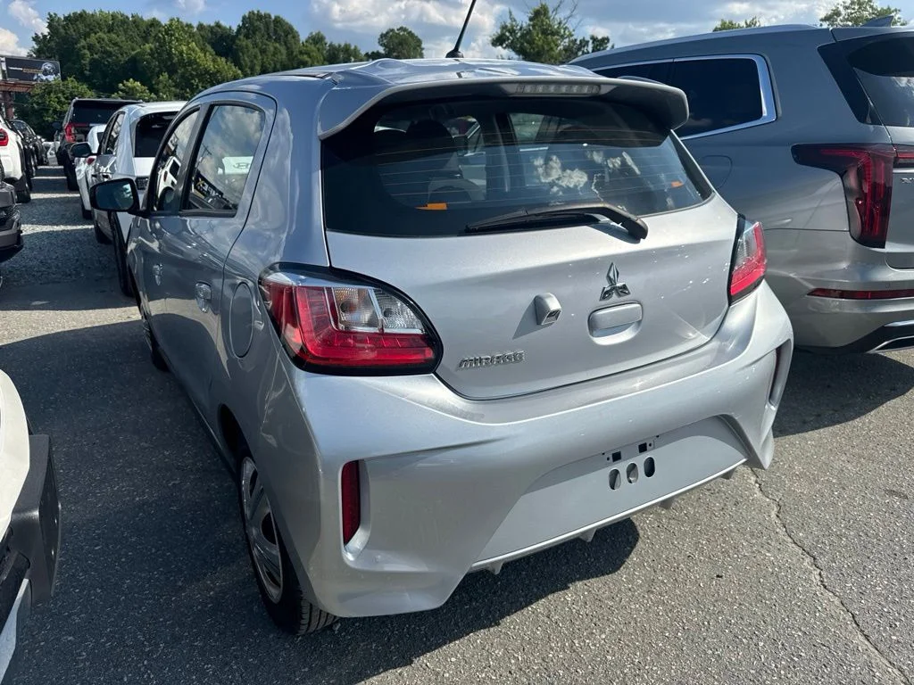Used 2024 Gray Mitsubishi ES image 4