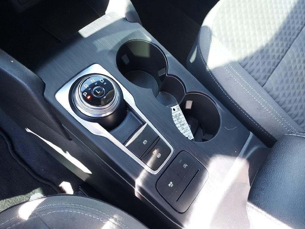 Used 2021 White Ford SE image 24