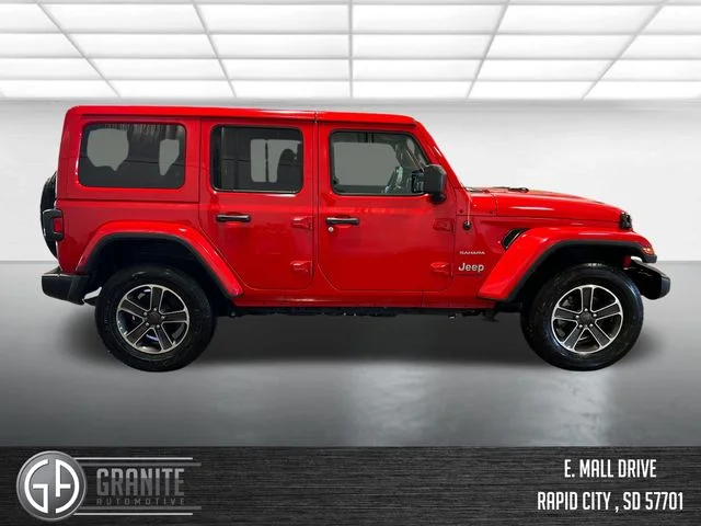 Used 2023 Red Jeep Sahara image 7