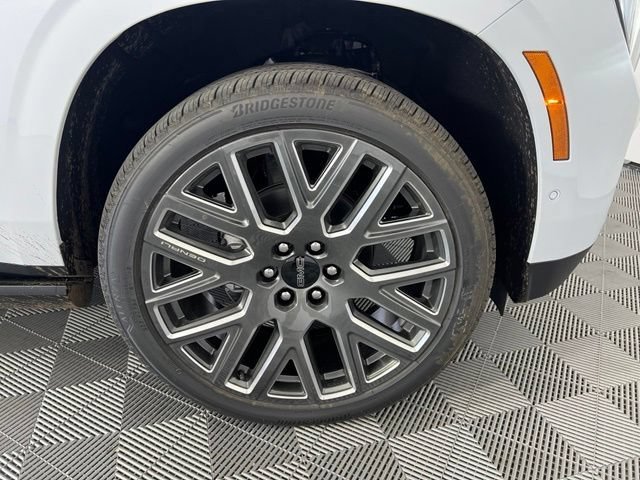 New 2026 Glacier White Tricoat GMC Denali Ultimate image 51
