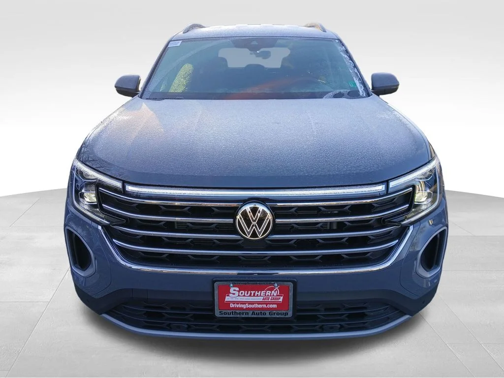 New 2025 Gray Volkswagen 2.0T SE w/Technology image 8