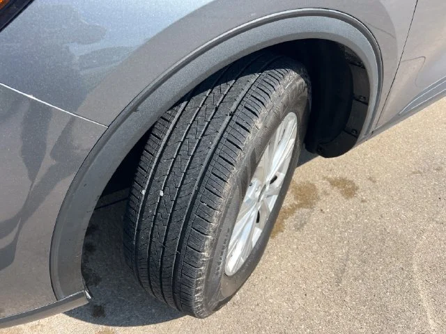 Used 2023 Gray Ford Active image 17