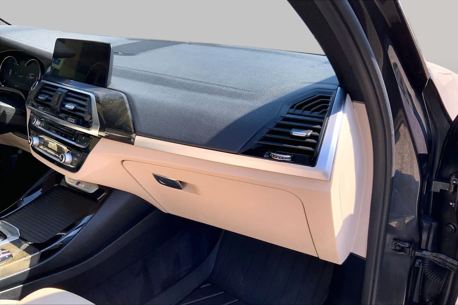 Used 2018 Alpine White BMW M40i image 18