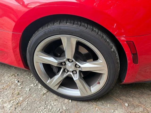 Used 2018 Red Chevrolet SS image 16
