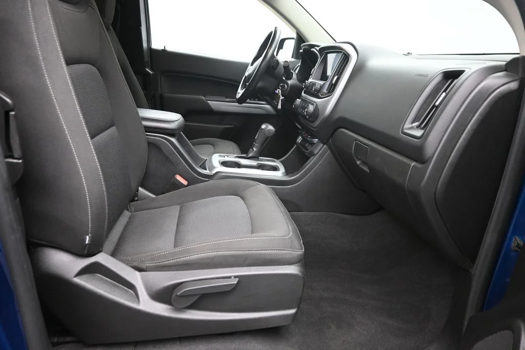 Certified Used 2020 Blue Chevrolet LT image 9