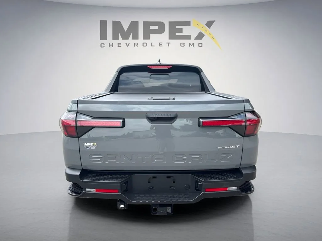 Used 2023  Hyundai SEL Premium image 4
