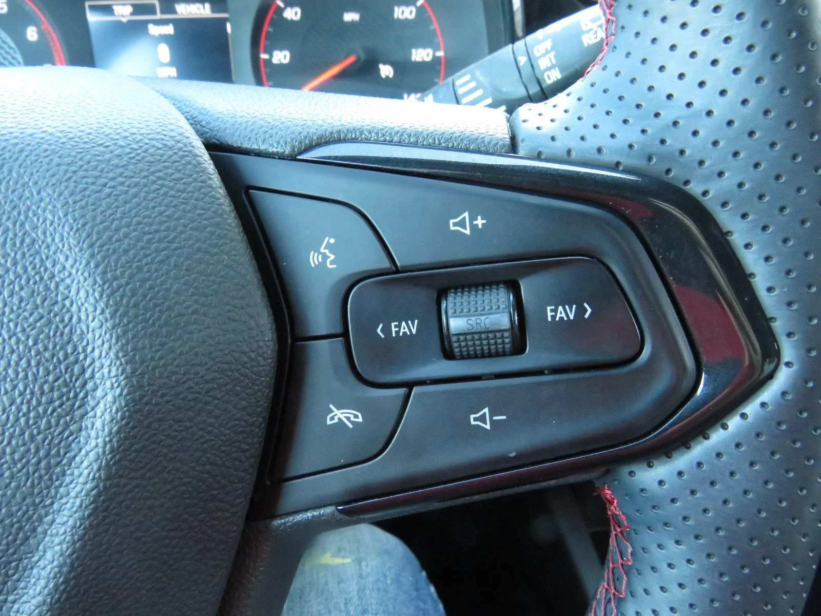 Used 2024 Fountain Blue Chevrolet 1RS image 35