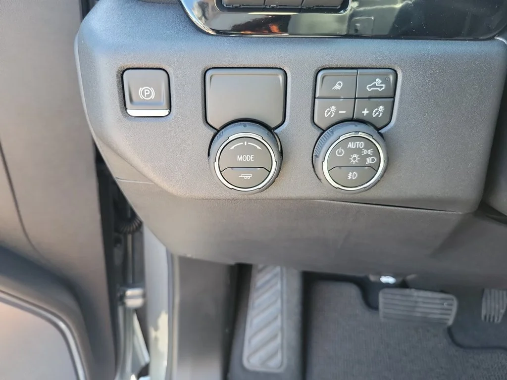 2026 Chevrolet Silverado 1500 High Country - Photo 18